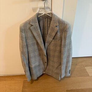 Bonobos Gray and White Sport Coat with Glen Plaid Design